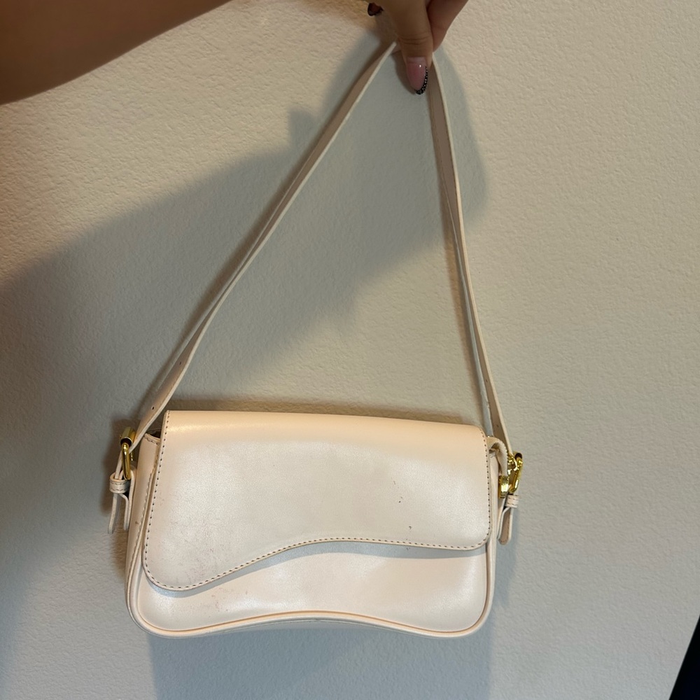 4/$14🦋 SHEIN Cream Shoulder Bag